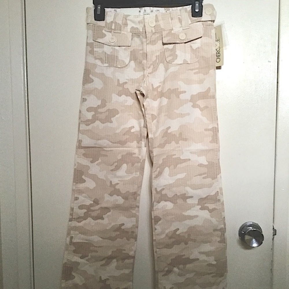 Vintage girl's camo pants